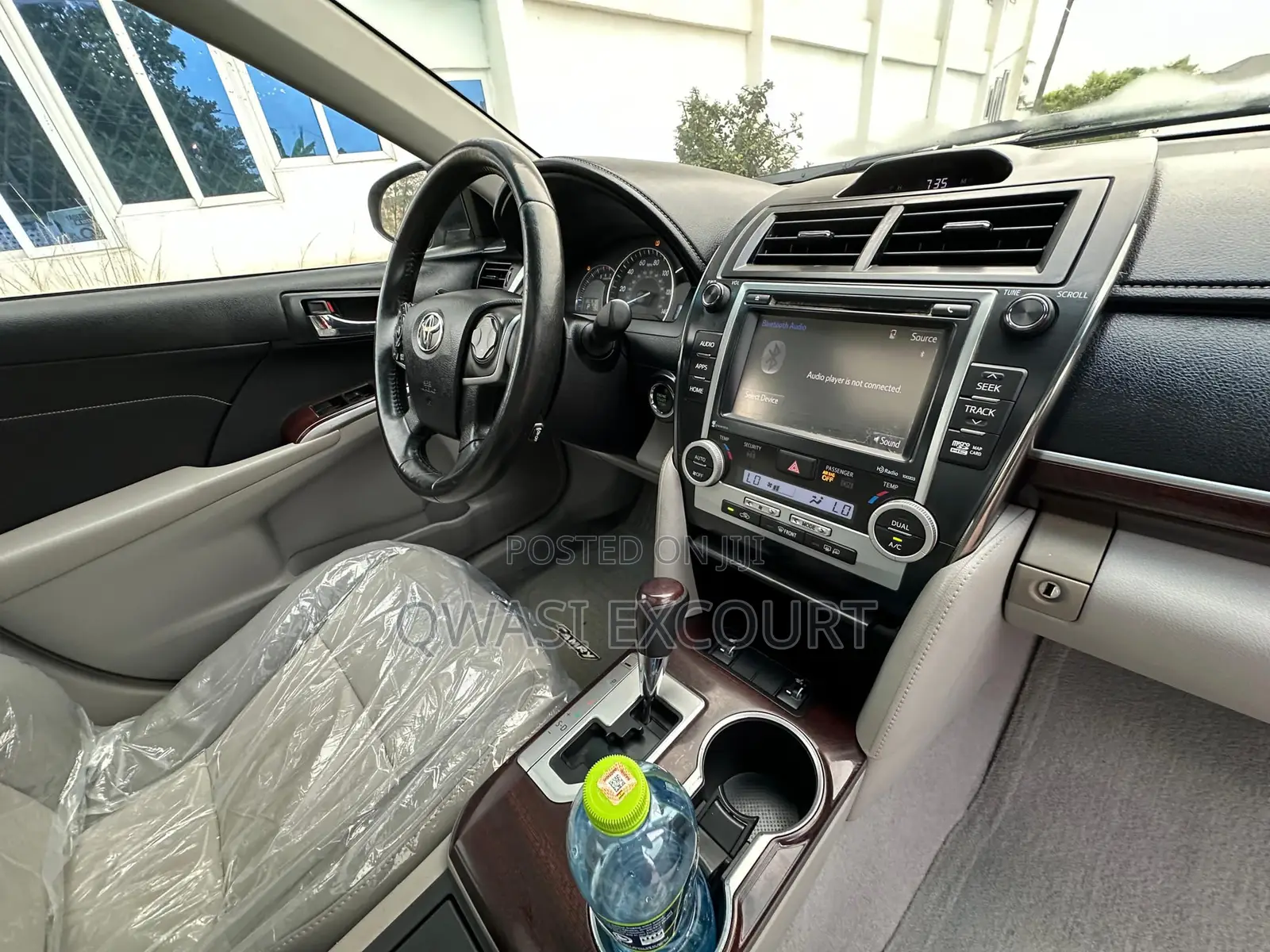 Toyota Camry XLE 4dr Sedan (2.5L 4cyl 6A) 2014 Red