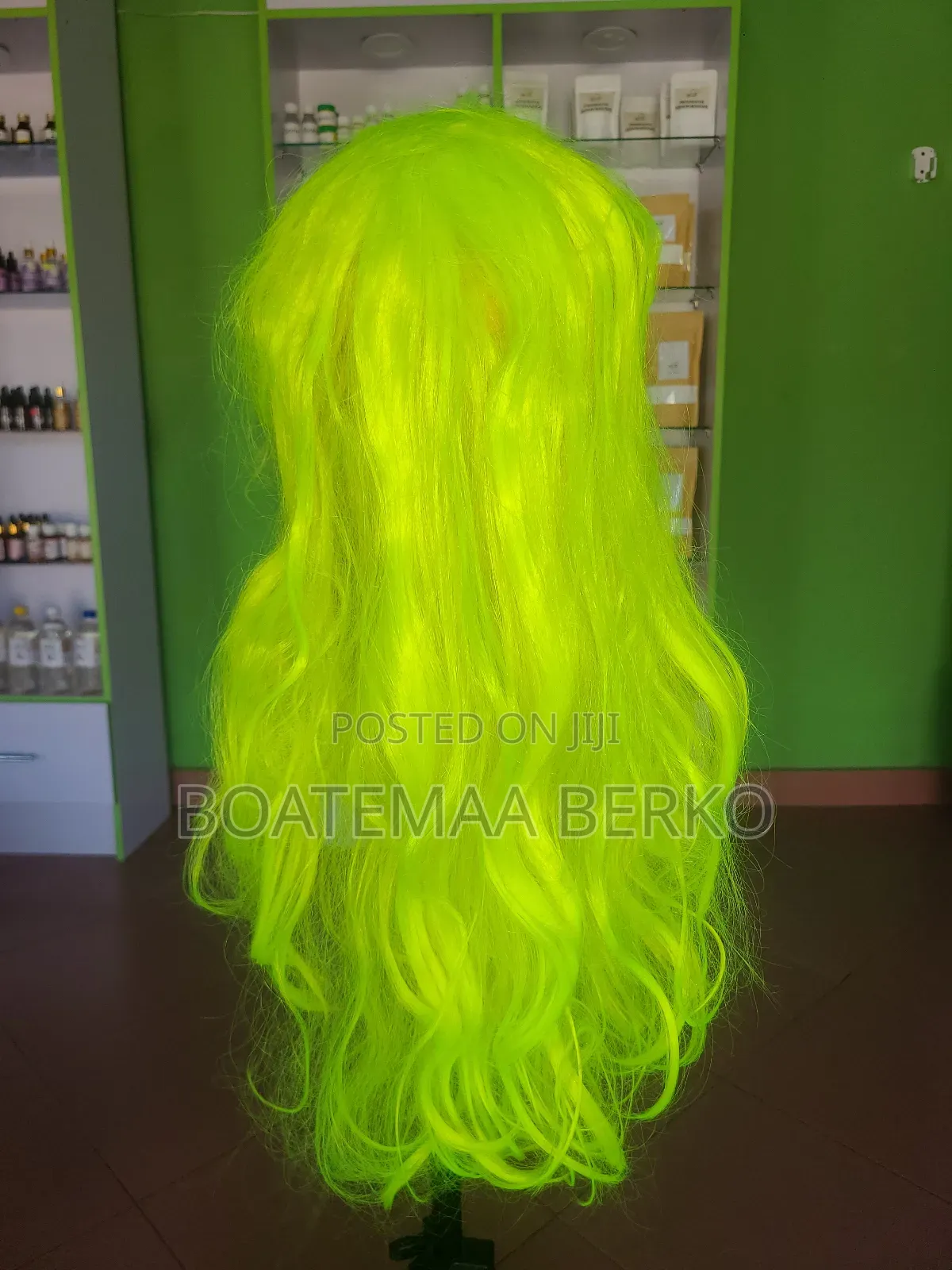 Green French Cut Wavy Hair