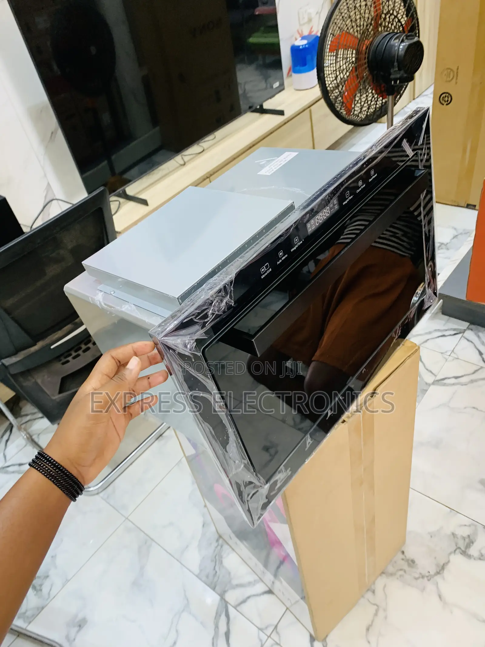 Available Now Kenwood Black 60cm
