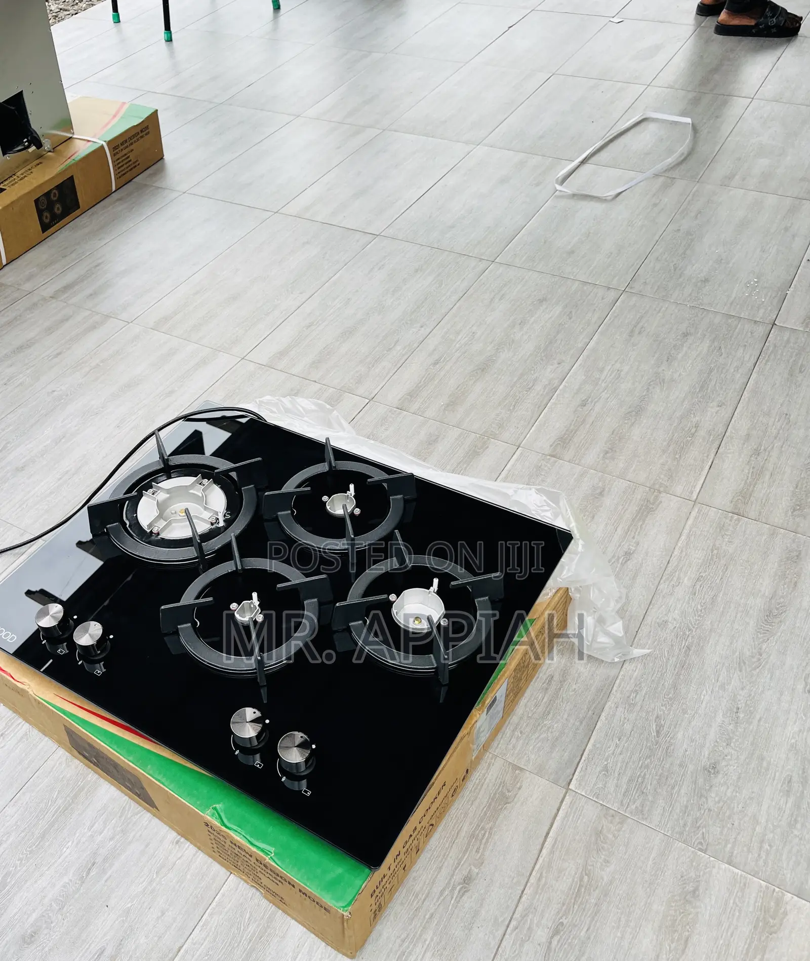 Convenient Kenwood 60cm 4 Gas Ceramic Burner(Black).