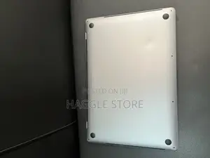 Laptop Apple MacBook Pro 2019 16GB Intel Core I7 SSD 1T