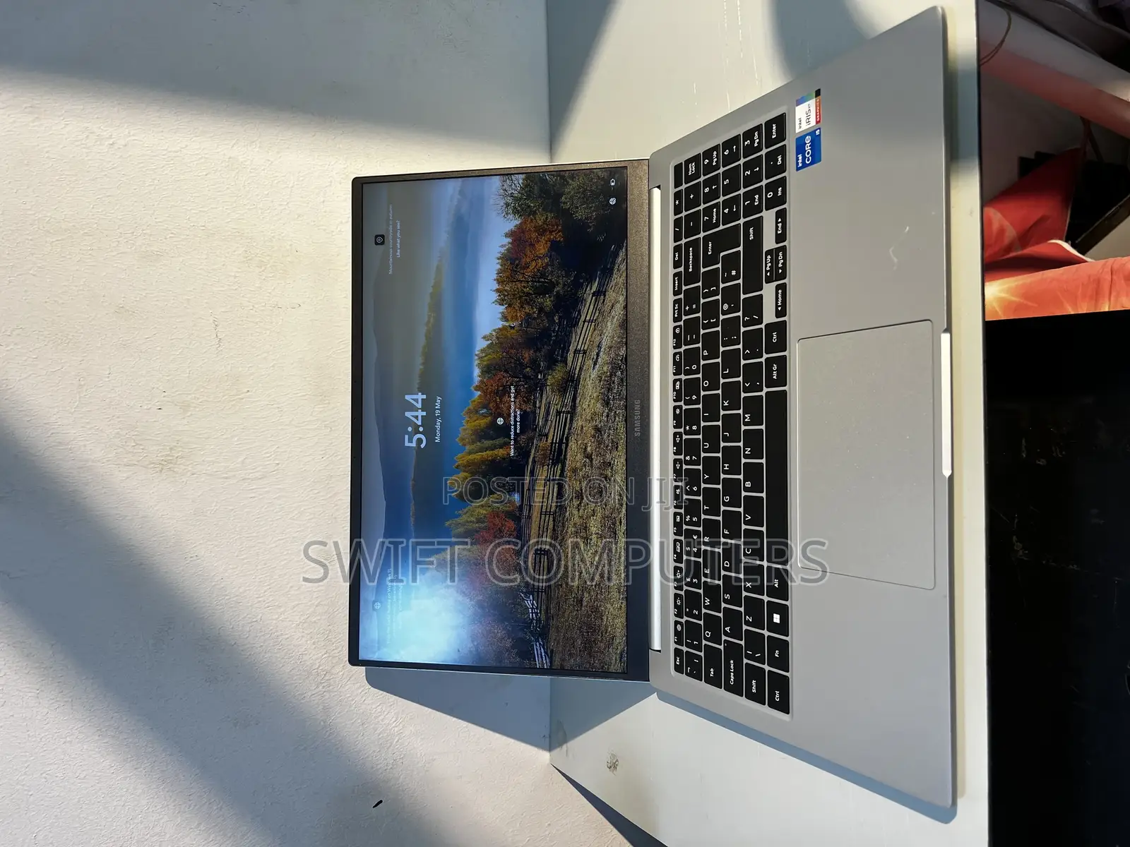 Laptop Samsung Galaxy Book3 360 15 NP750QFG 8GB Intel Core i5 SSD 512GB