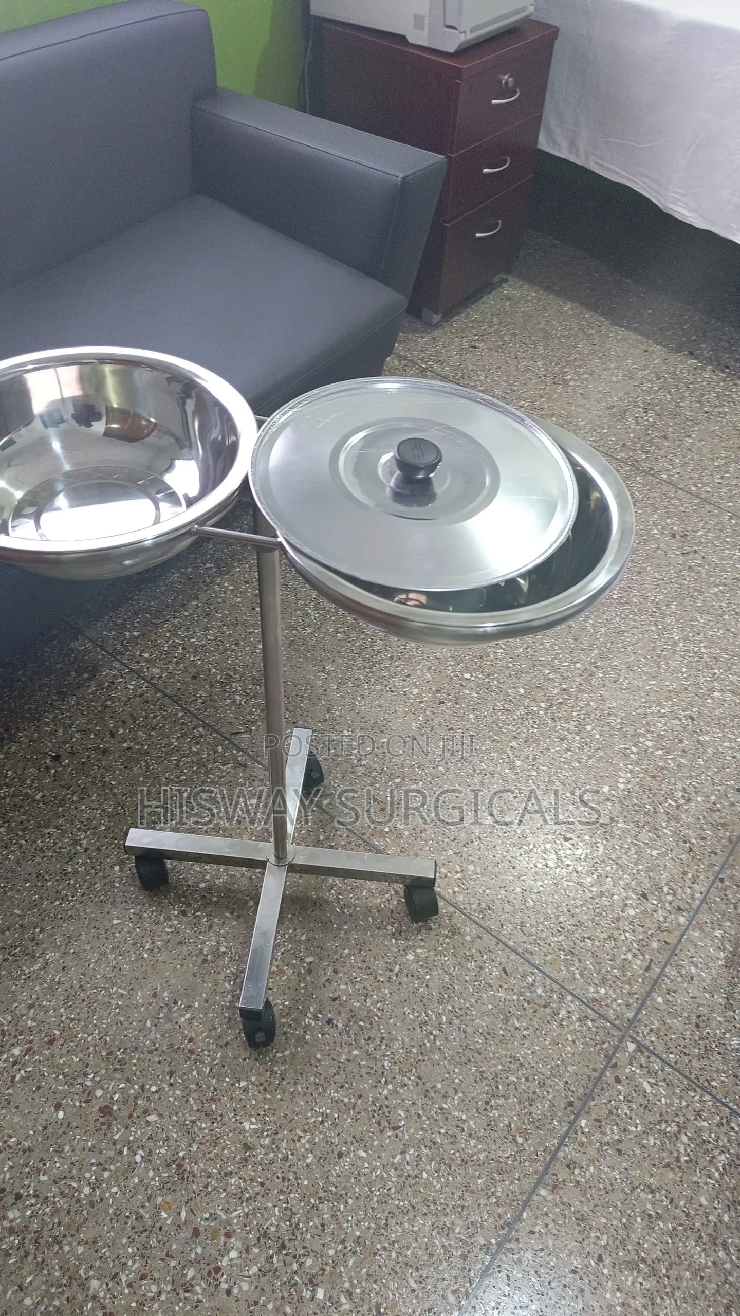 Bowl With Stand Double
