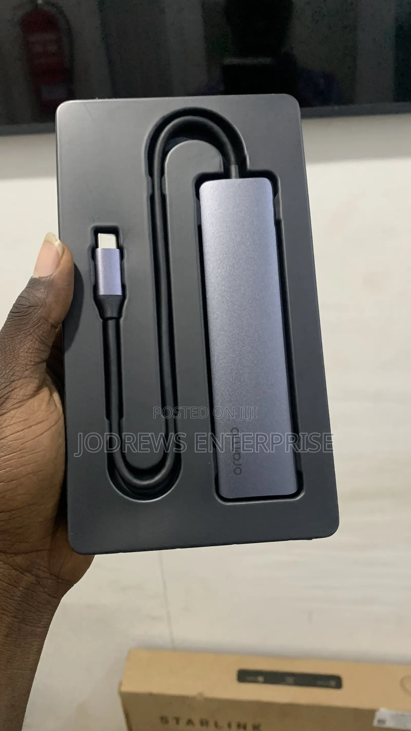 Oraimo Powertrans Usb-C Hub 7-in-1 Multifunctional Adapter