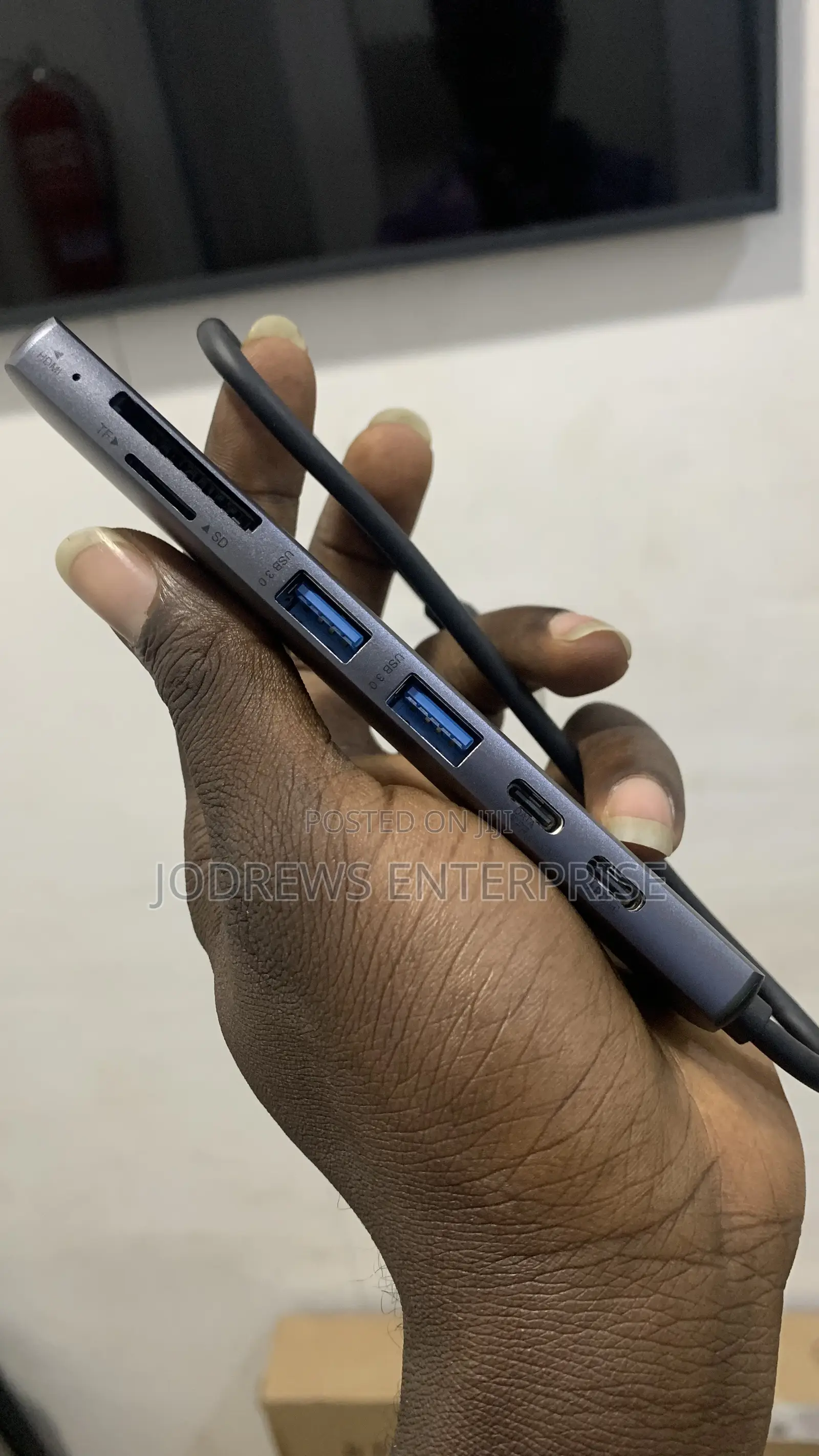 Oraimo Powertrans Usb-C Hub 7-in-1 Multifunctional Adapter