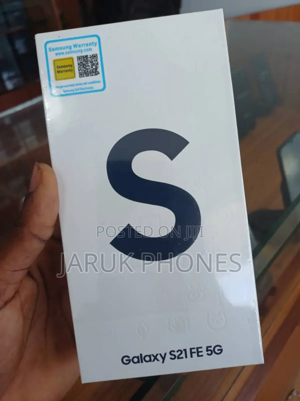 New Samsung Galaxy S21 FE 5G 128 GB Black