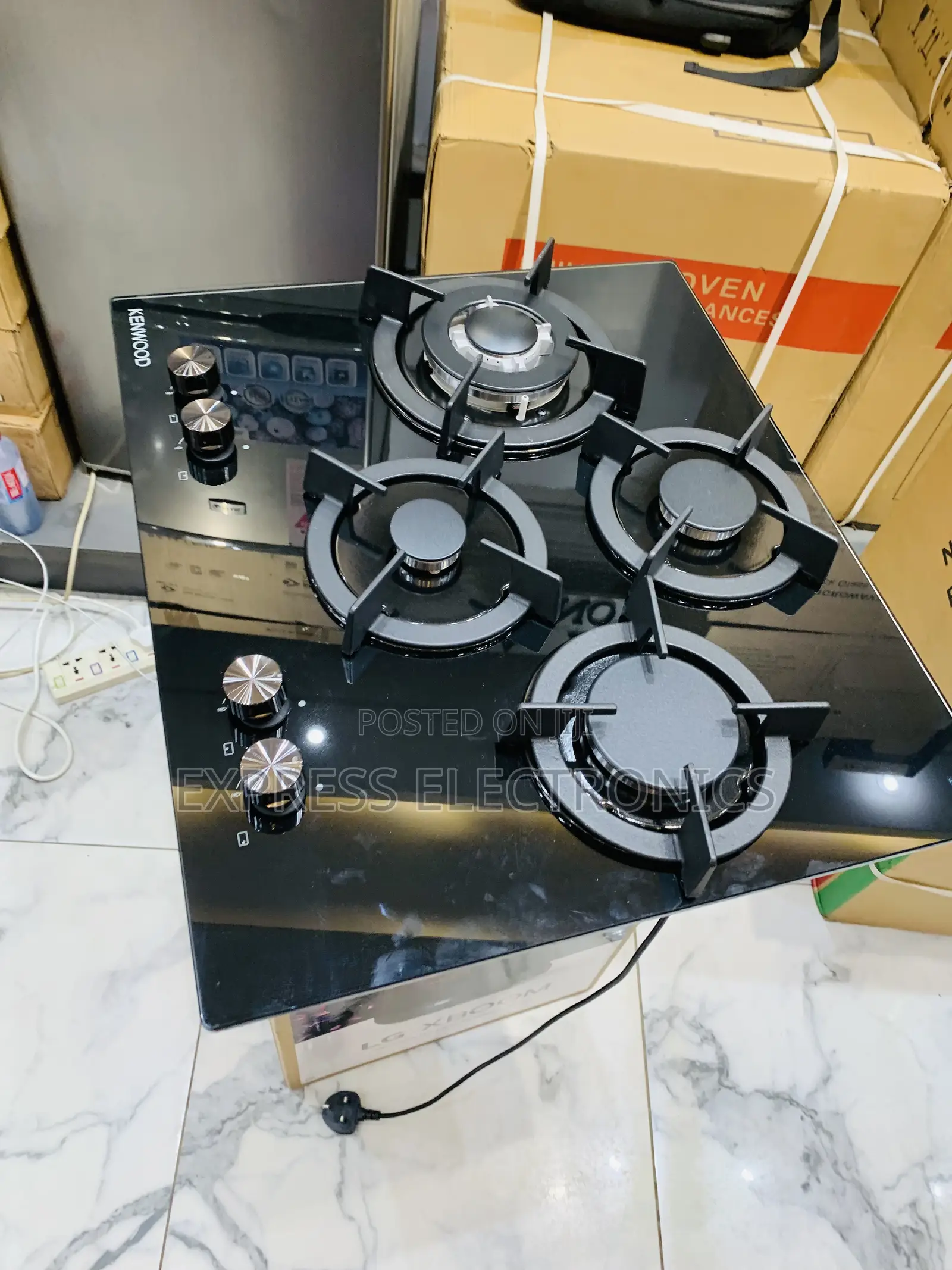 Amazing Deal on 4burner Gas Cooker Built In