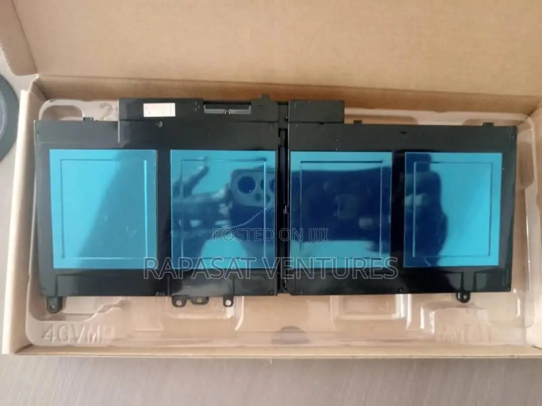 Dell G5m10 Battery