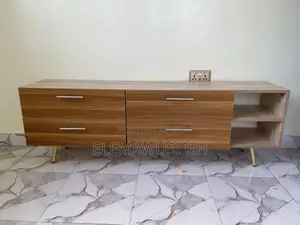 Mordern Tv Stand