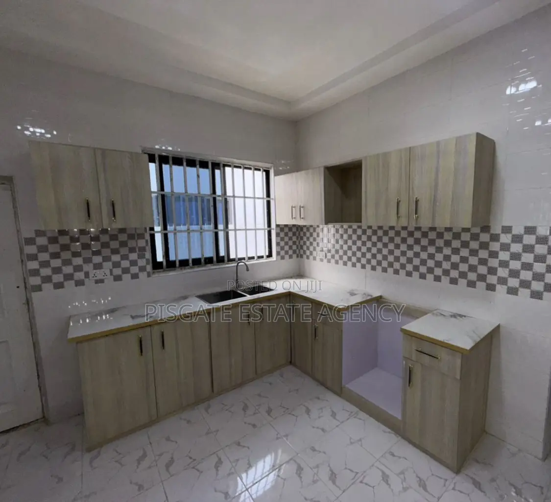 3bdrm House in Kasoa for sale