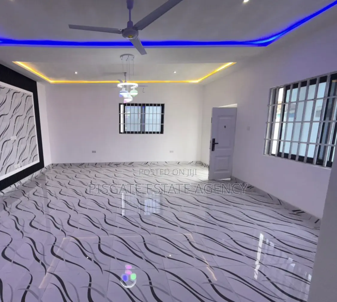 3bdrm House in Kasoa for sale