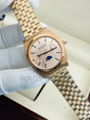 Nixon Watch