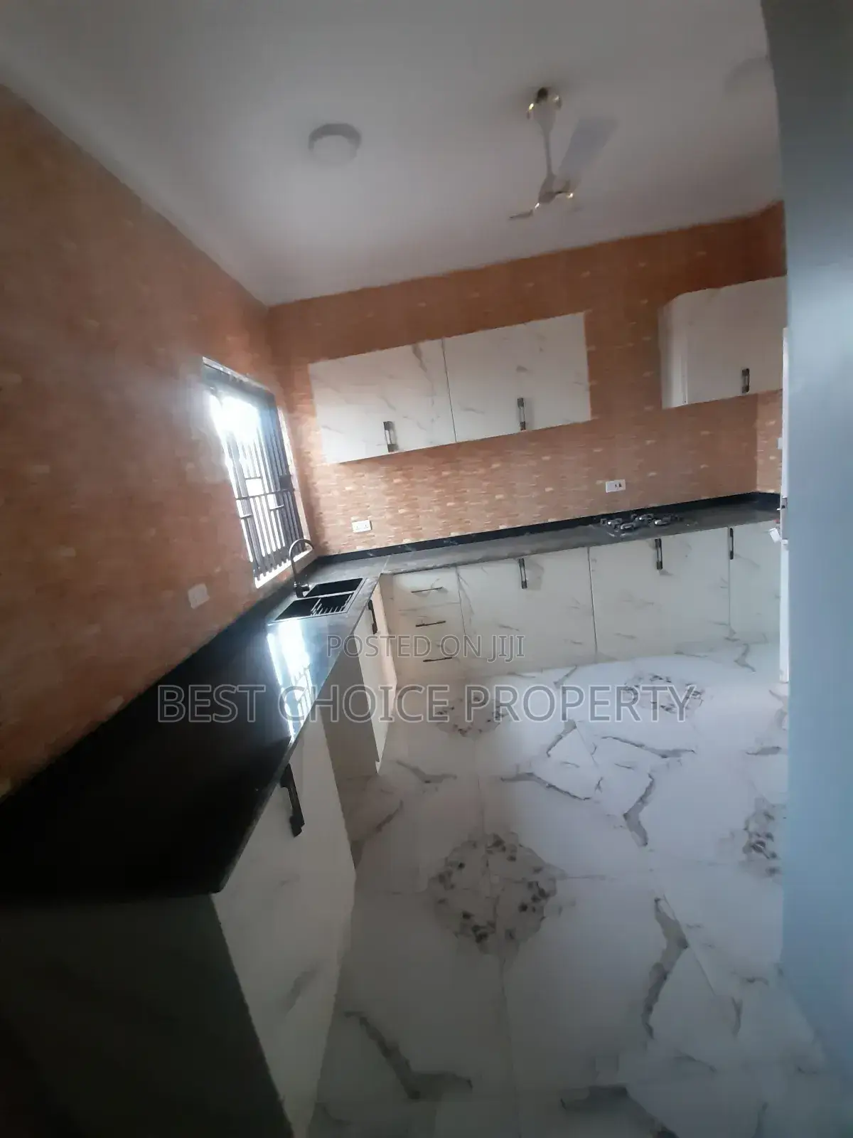 2bdrm Apartment in Lakeside Community 8 for rent