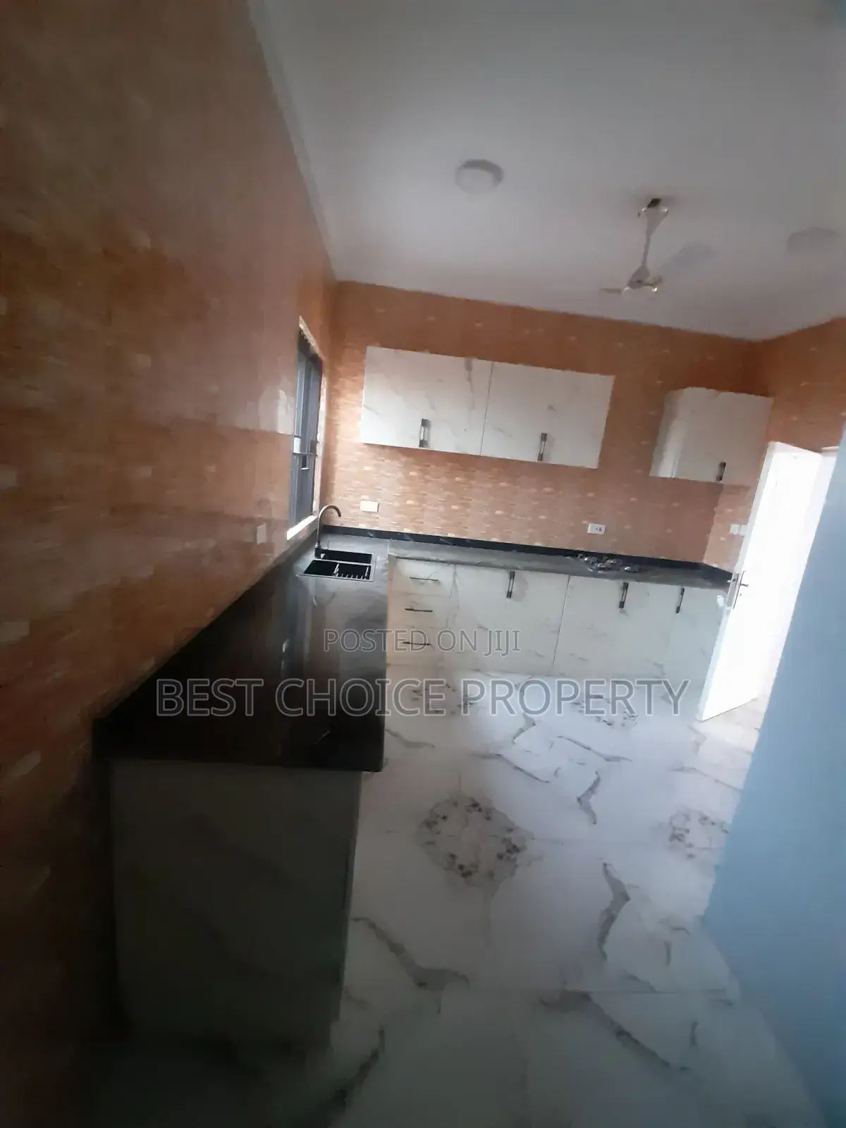 2bdrm Apartment in Lakeside Community 8 for rent