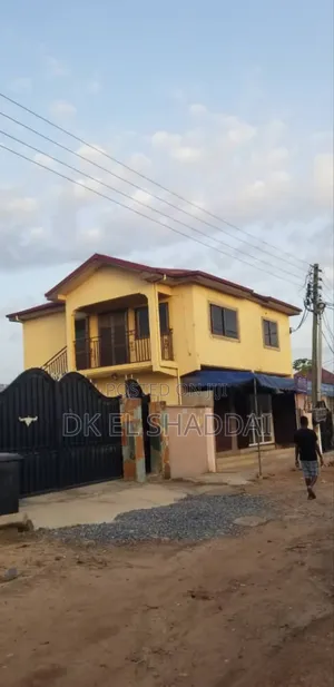 2bdrm Apartment in Pokuase for rent
