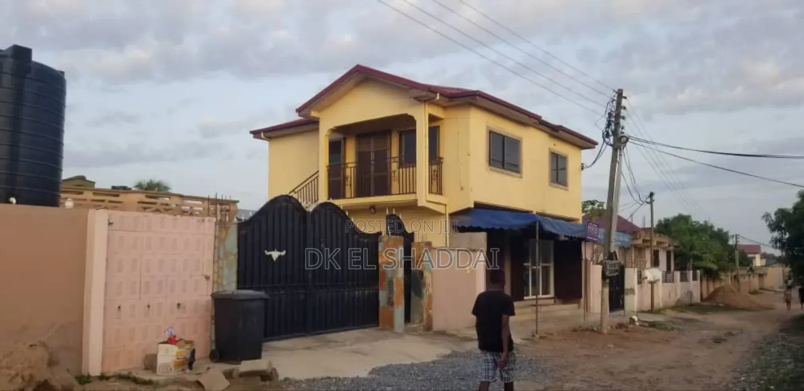 2bdrm Apartment in Pokuase for rent