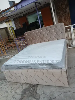 Design Queen Bed Frame With Mattress