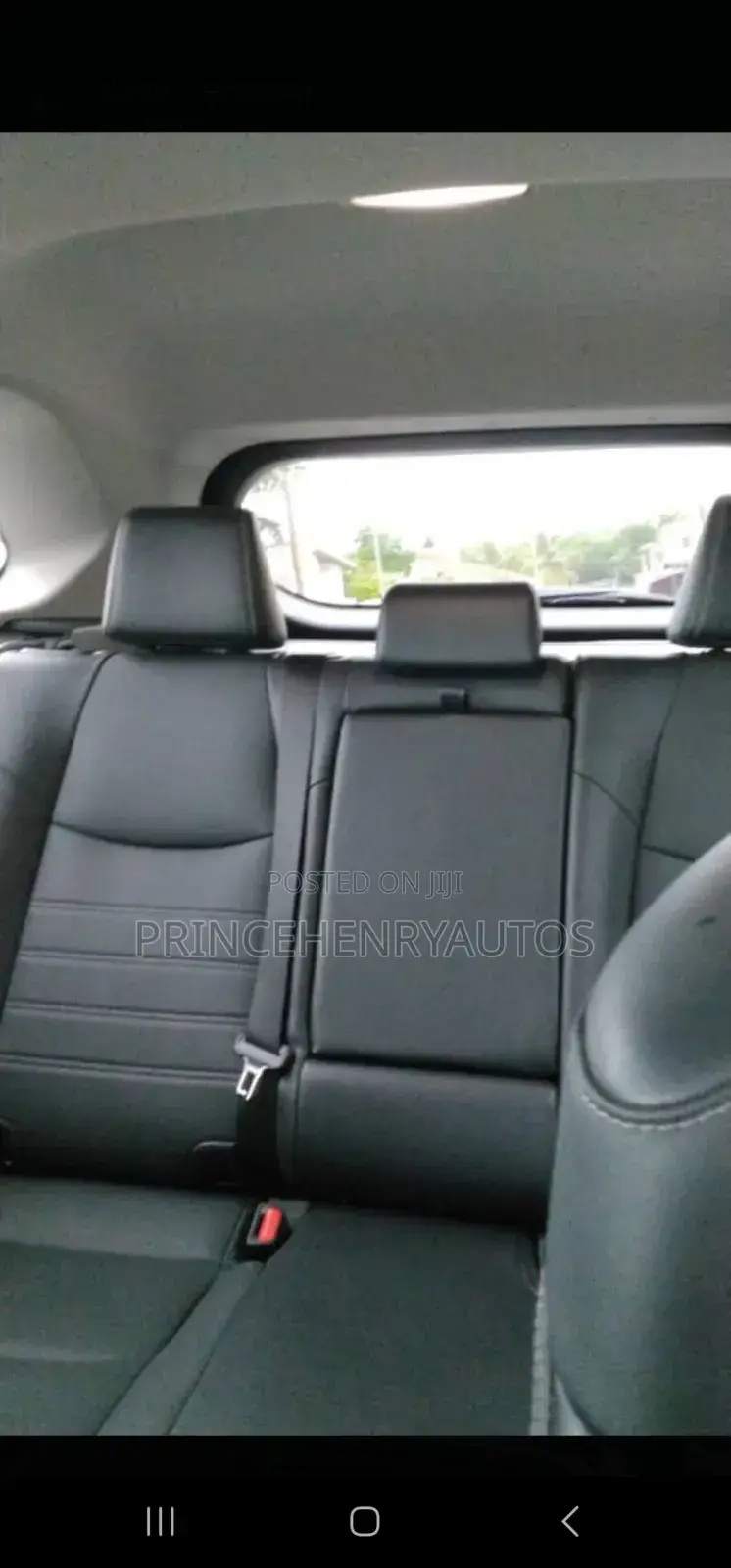 Toyota RAV4 XLE Premium 2022 Blue