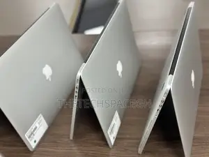 Laptop Apple MacBook Pro 2015 16GB Intel Core I7 SSD 256GB