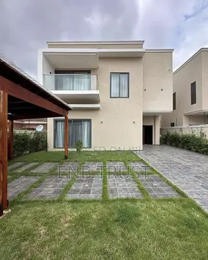 4bdrm House in East Legon Hills, School Junction for sale