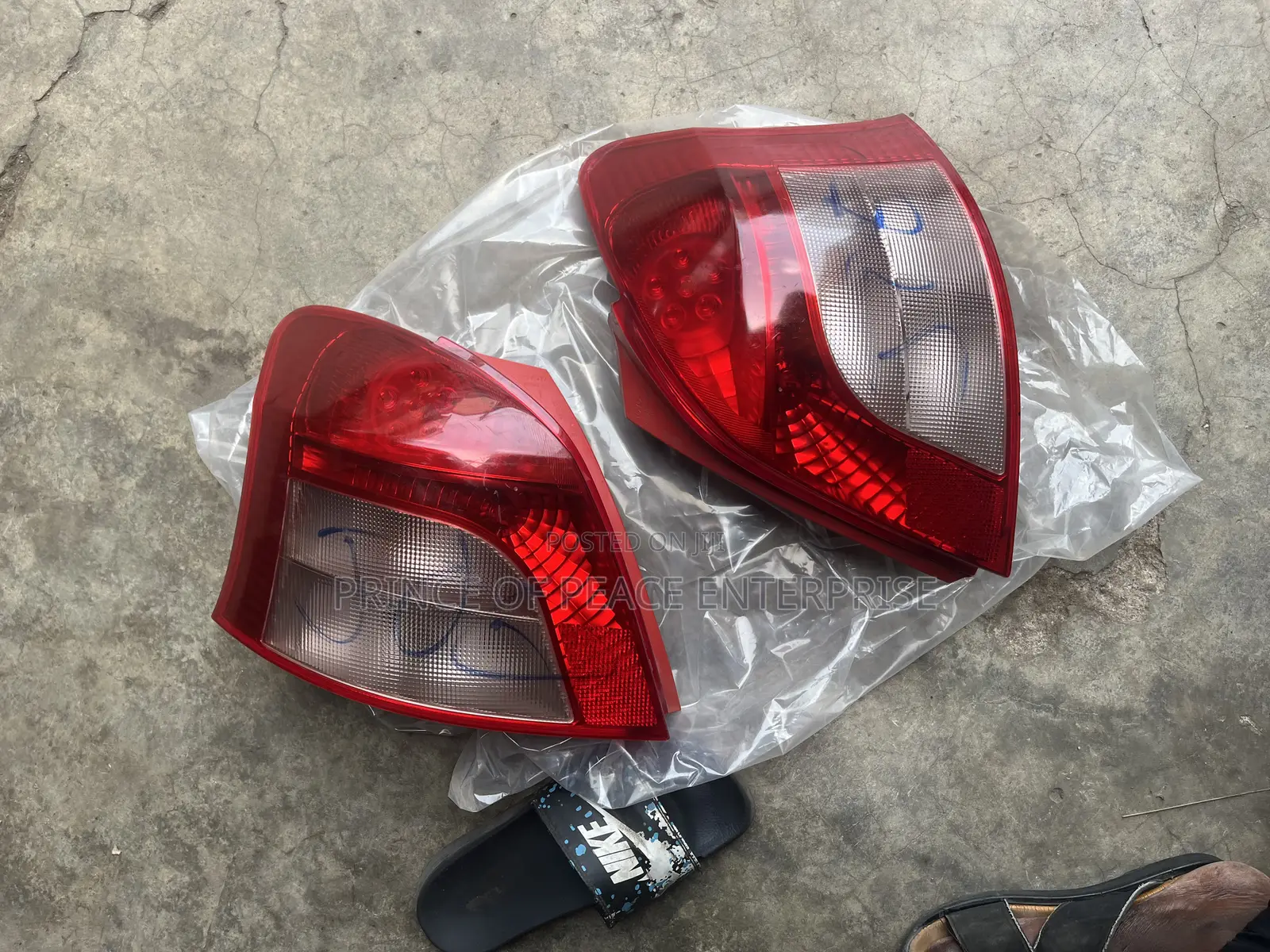 Toyota Vitz Toyota Yaris 2006 2007 Led Tail Light Pair