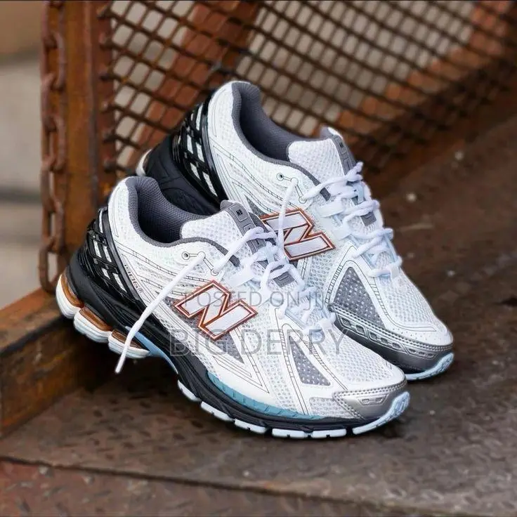 New Balance 1906r Vintage