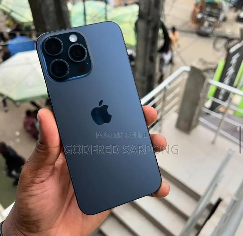 New Apple iPhone 15 Pro Max 256 GB Blue