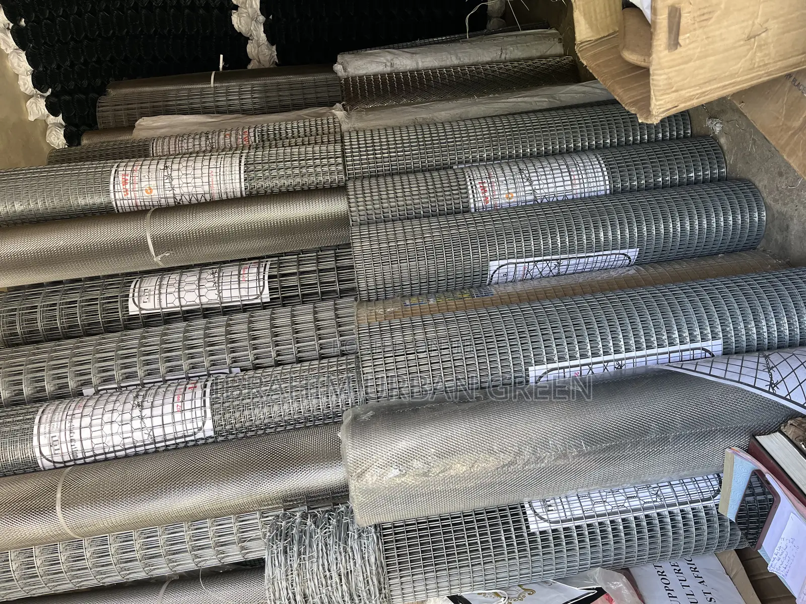 1x1,1x2 Galvanized Mesh 4ft