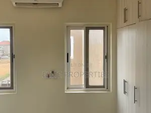 2bdrm Apartment in Comm.25 Devtraco, Tema Metropolitan for rent