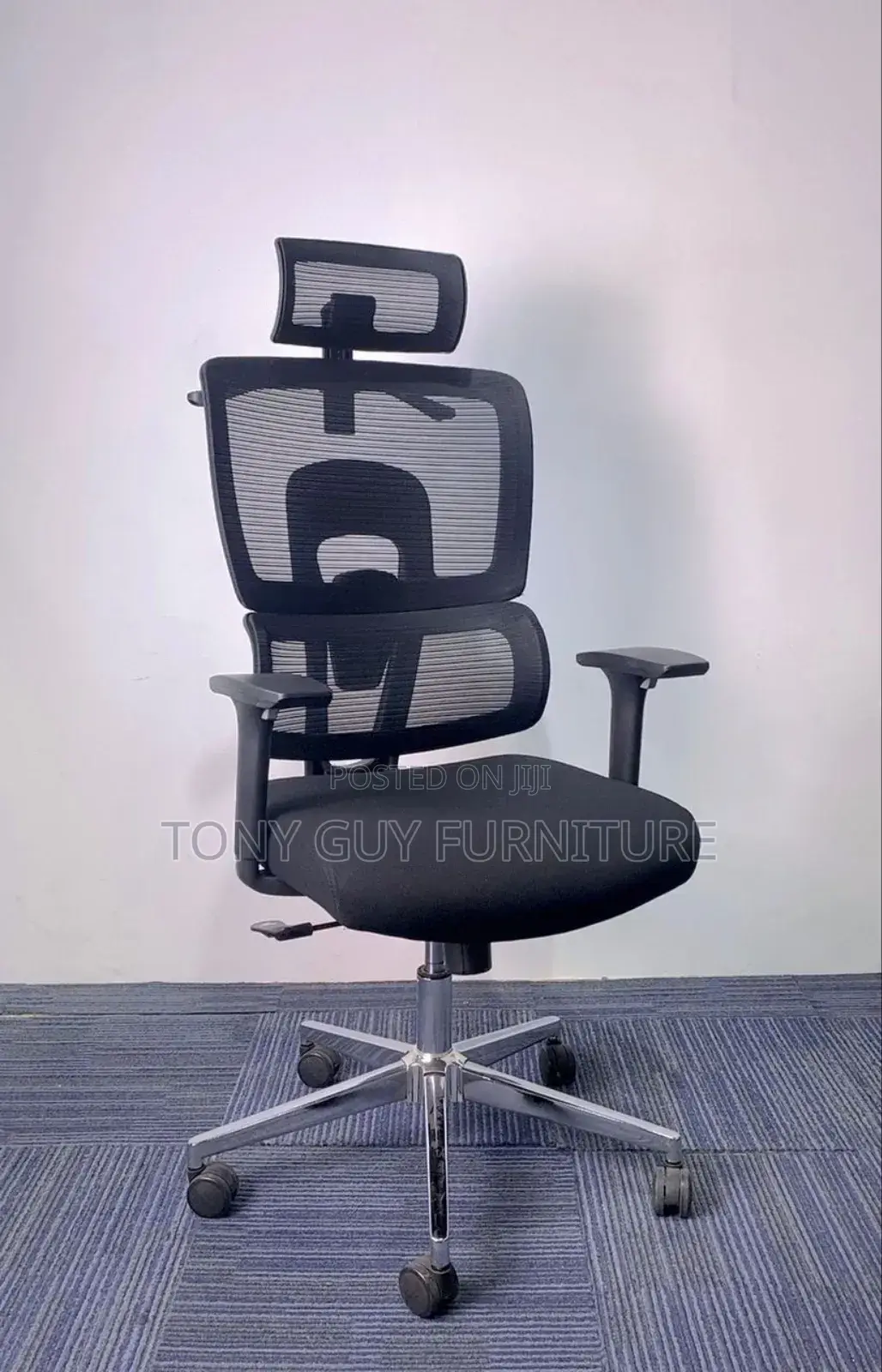 Mesh Manager Chair