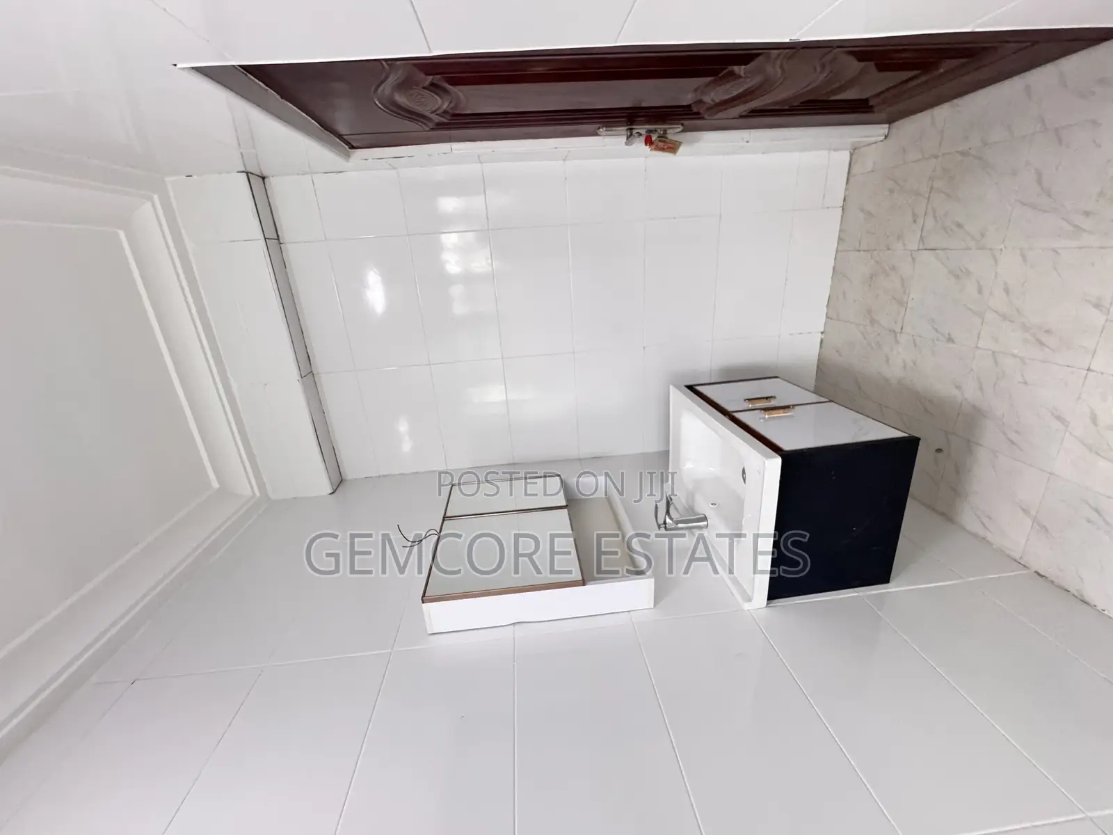 3bdrm Apartment in Ability Square Down, East Legon for rent