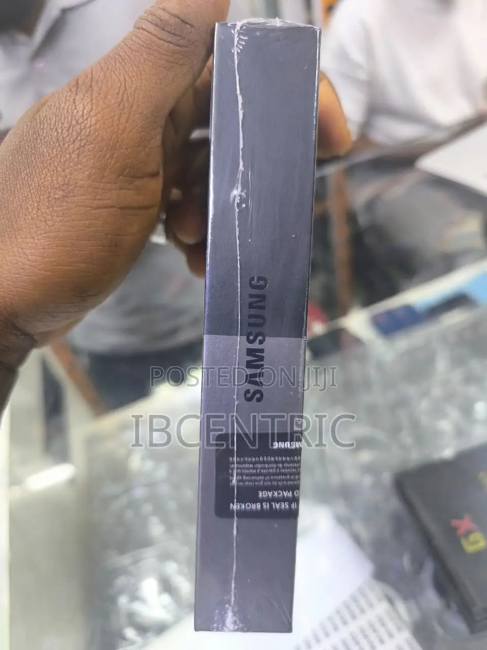 New Samsung Galaxy Z Fold4 256 GB Black