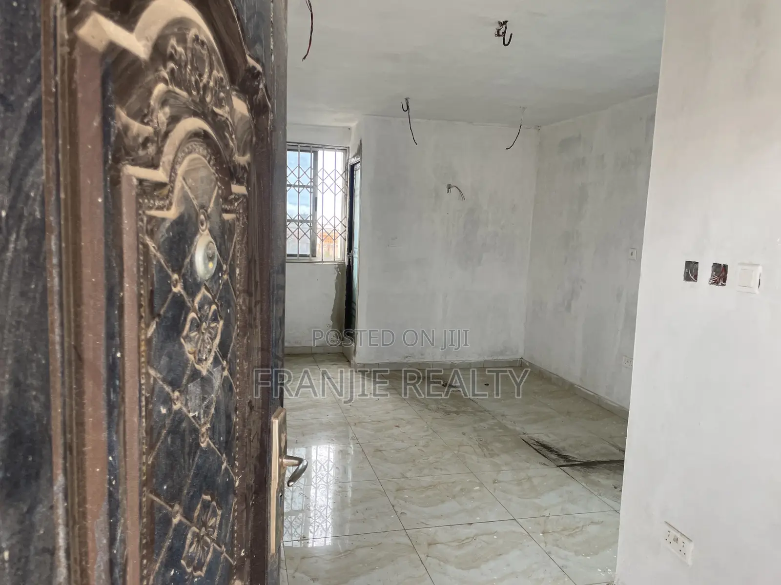 Office Space for Rent at Kasoa New Market