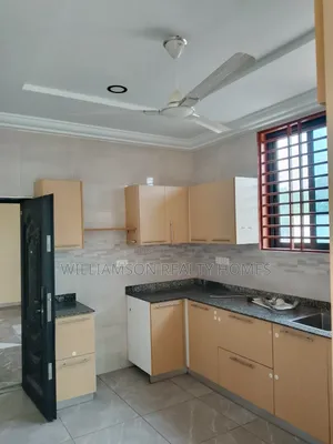 3bdrm Apartment in Hfc Estate Area, Spintex for rent