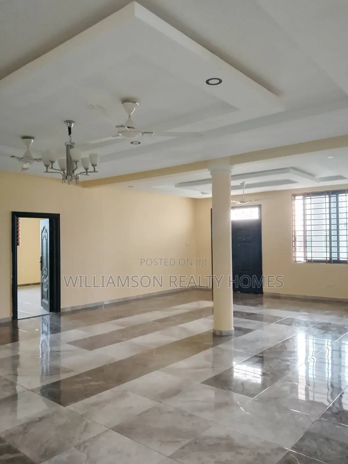 3bdrm Apartment in Hfc Estate Area, Spintex for rent