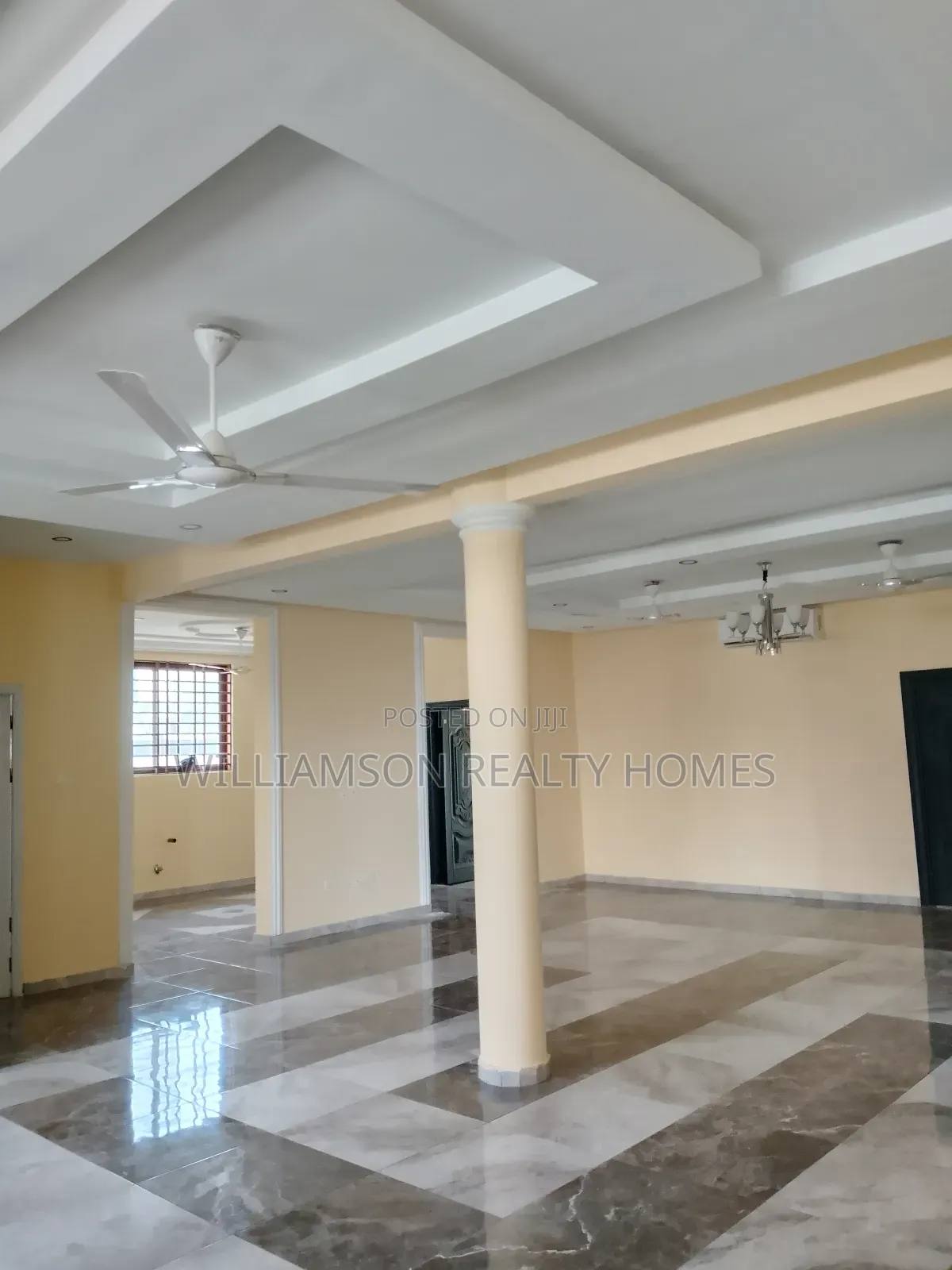 3bdrm Apartment in Hfc Estate Area, Spintex for rent