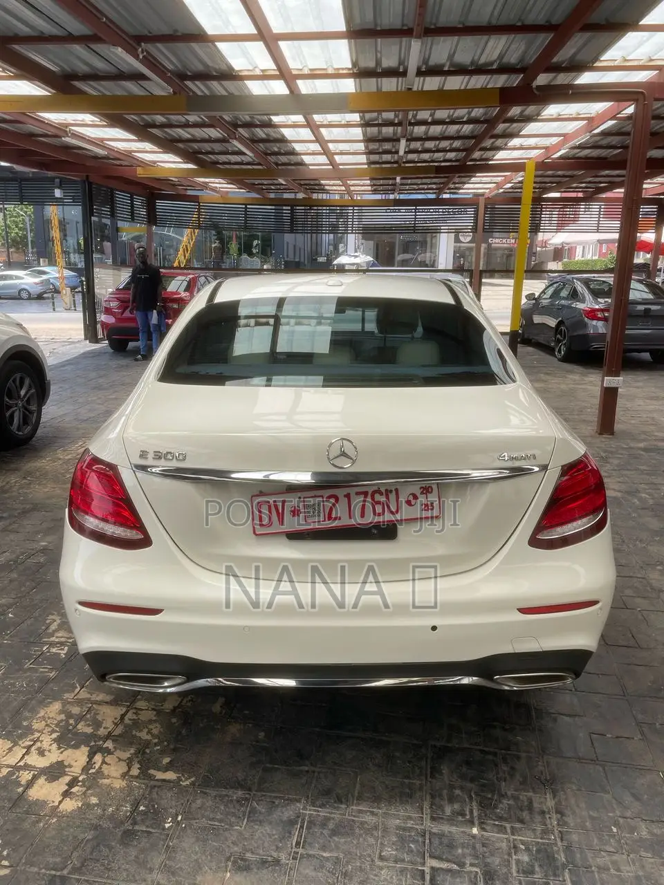 Mercedes-Benz E300 4Matic AWD Sedan (2.0L 4cyl 9A) 2017 White