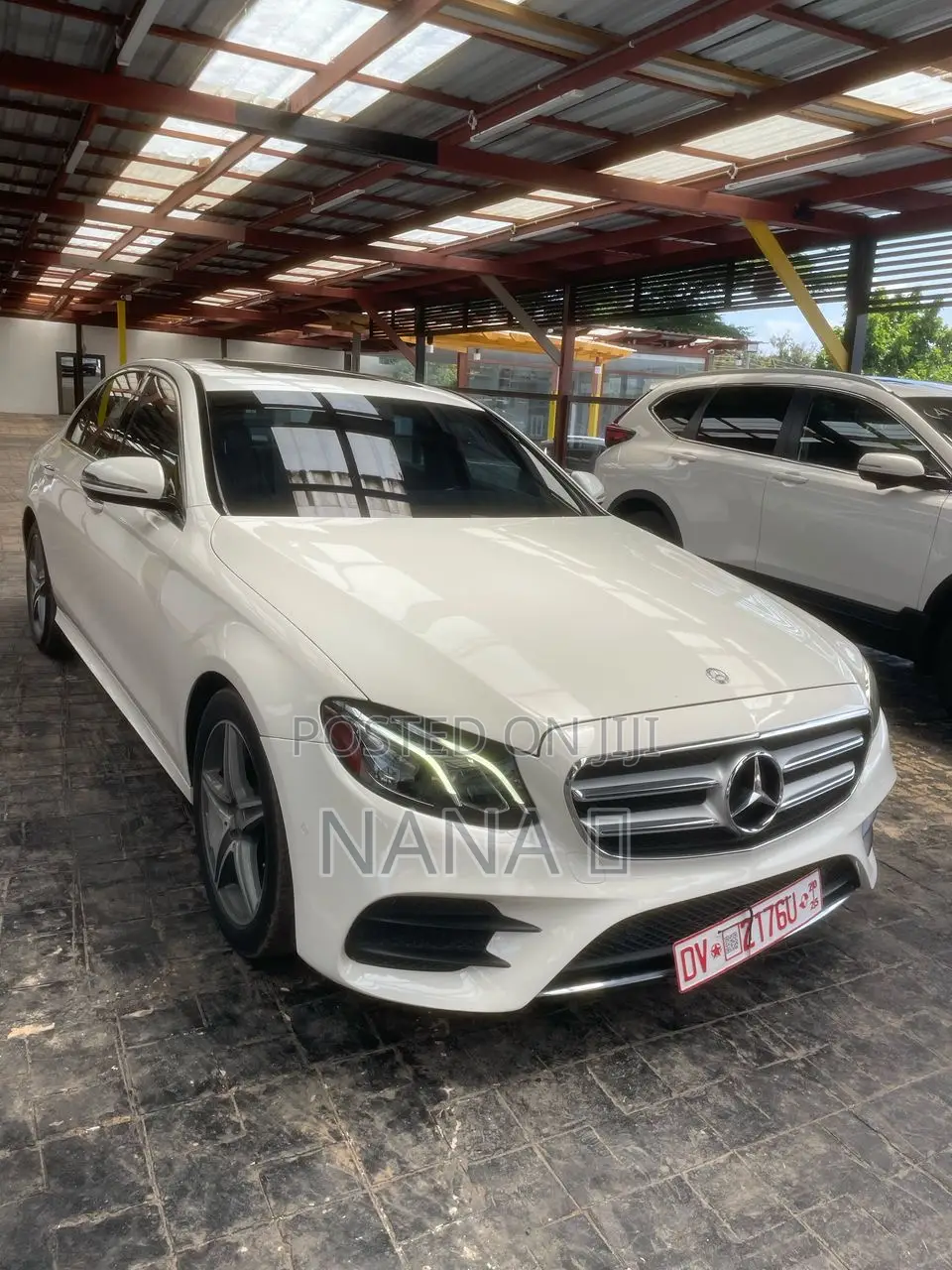 Mercedes-Benz E300 4Matic AWD Sedan (2.0L 4cyl 9A) 2017 White