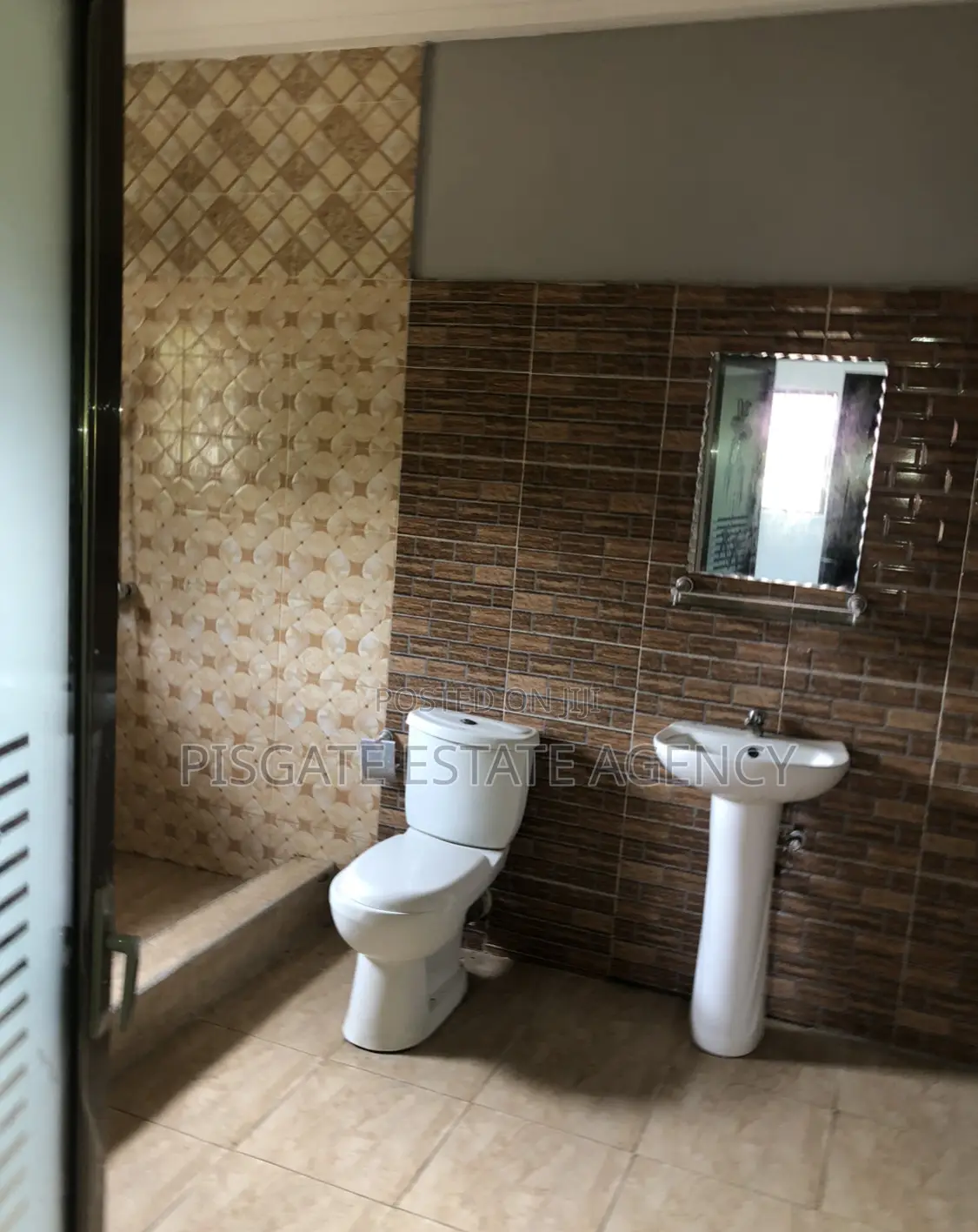 2bdrm Apartment in Olebu for rent