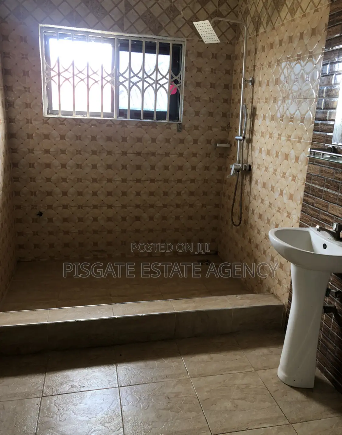 2bdrm Apartment in Olebu for rent