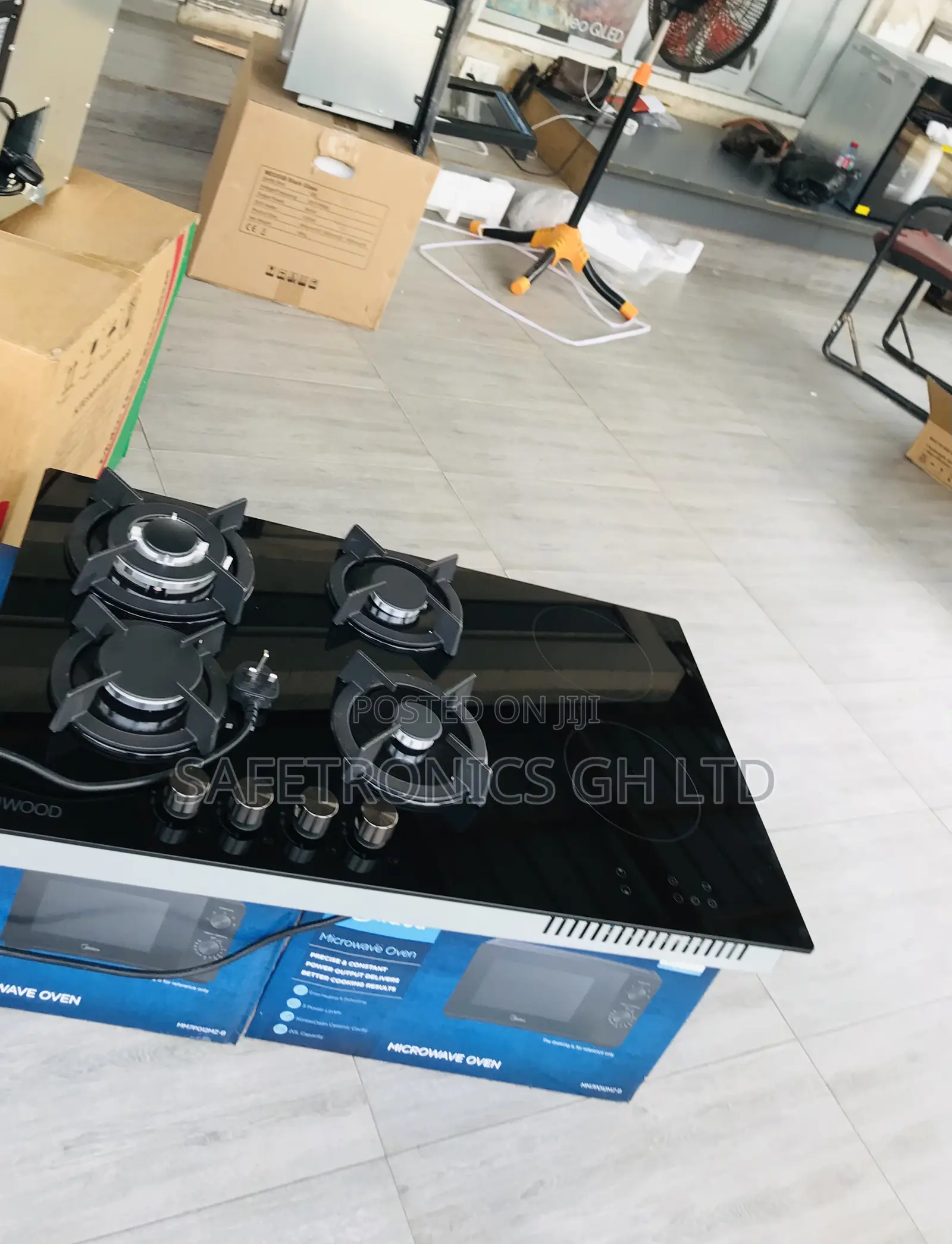 Purchase Design 90cm Ceramic Fast 4 Gas 2 Electric Cooker