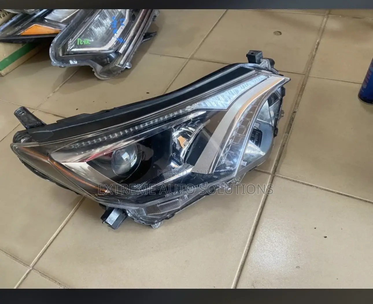 Toyota Rav4 2016 Headlamp