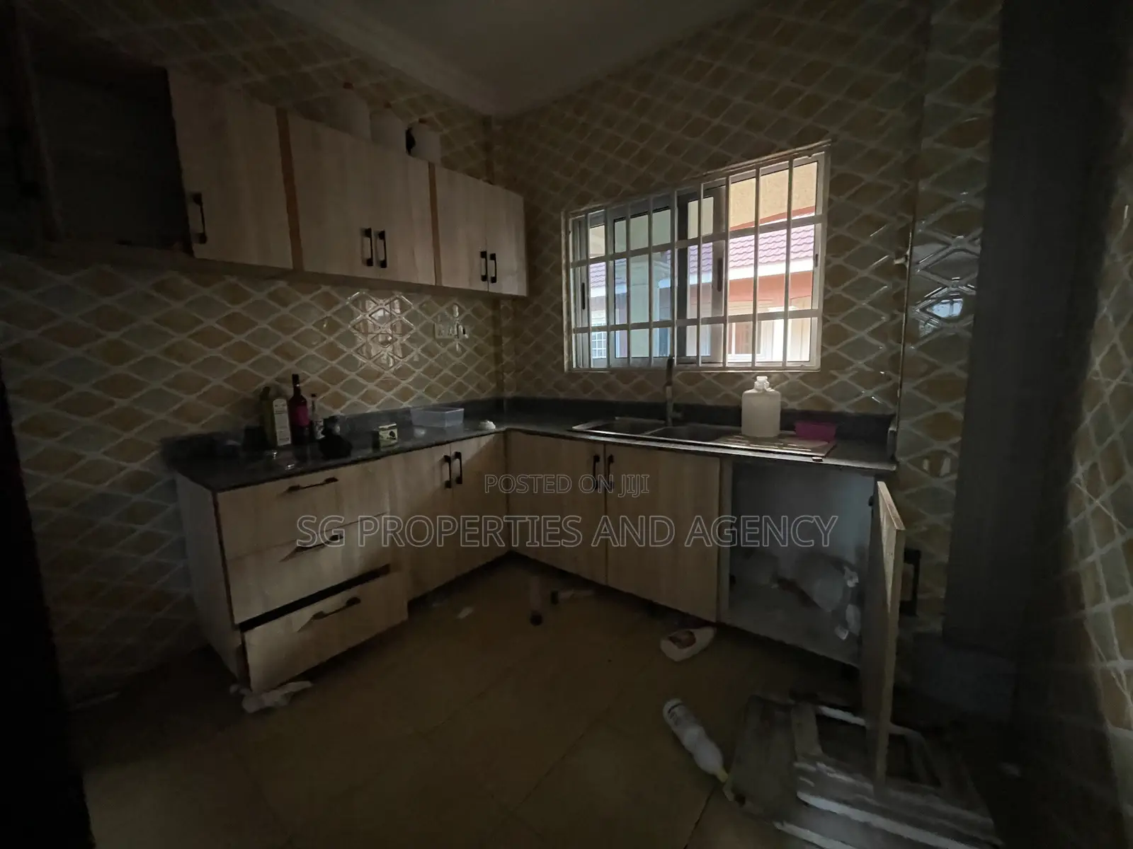 2bdrm Apartment in Lashibi, Spintex for rent