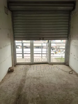 Top Store for Rent at Madina