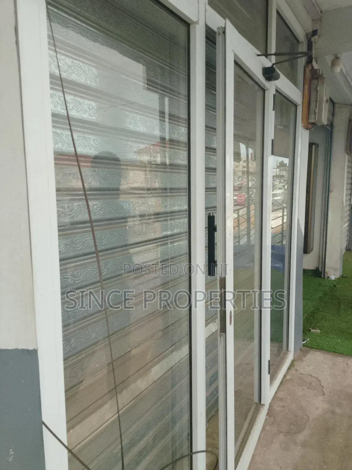 Top Store for Rent at Madina