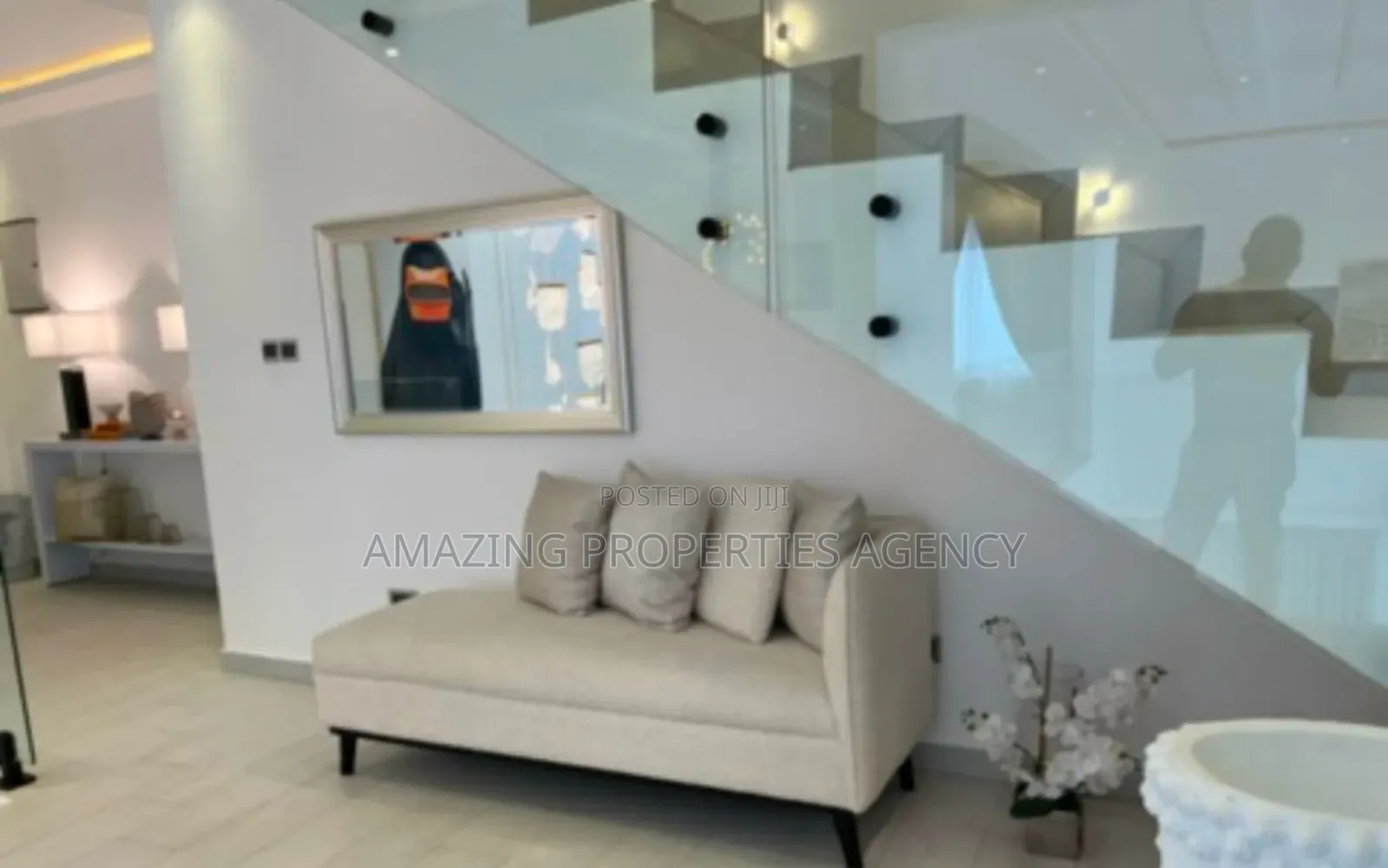 5bdrm House in East Legon for sale