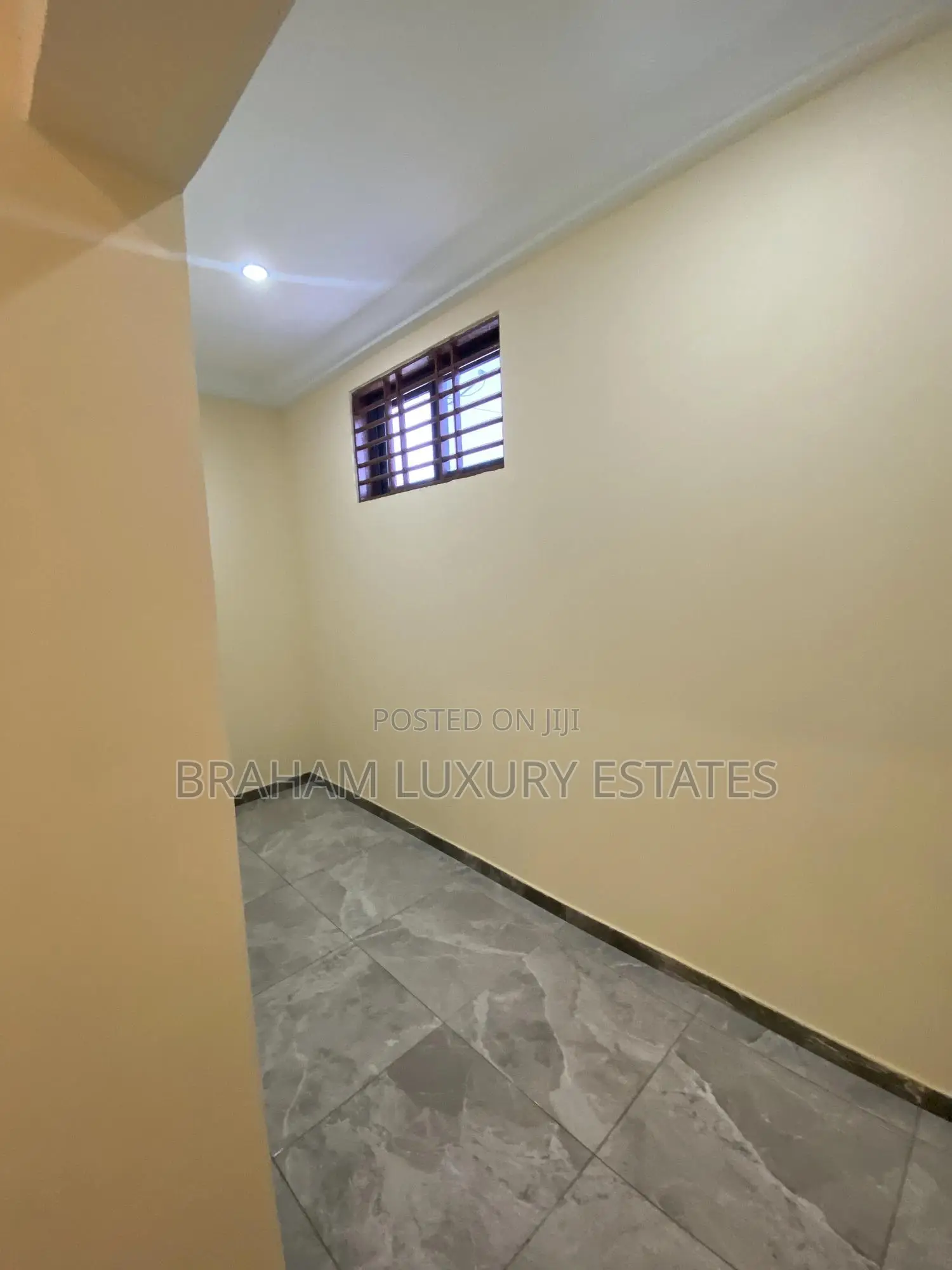 3bdrm Apartment in Braham Luxury, Spintex for rent