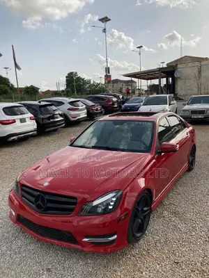 Mercedes-Benz C250 2014 Red