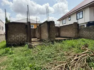 3bdrm House in Lake Side Estate for sale