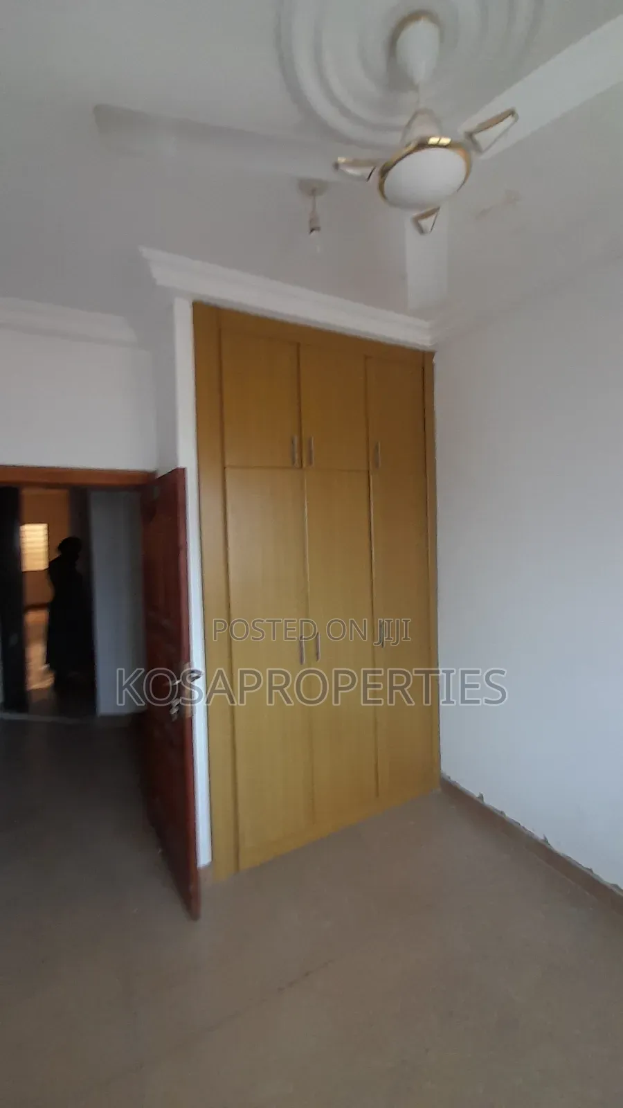 20bdrm House in Hacho Ecomoc, ECOMOG for sale